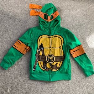 Boys ninja turtle zip up hoodie M(5/6)